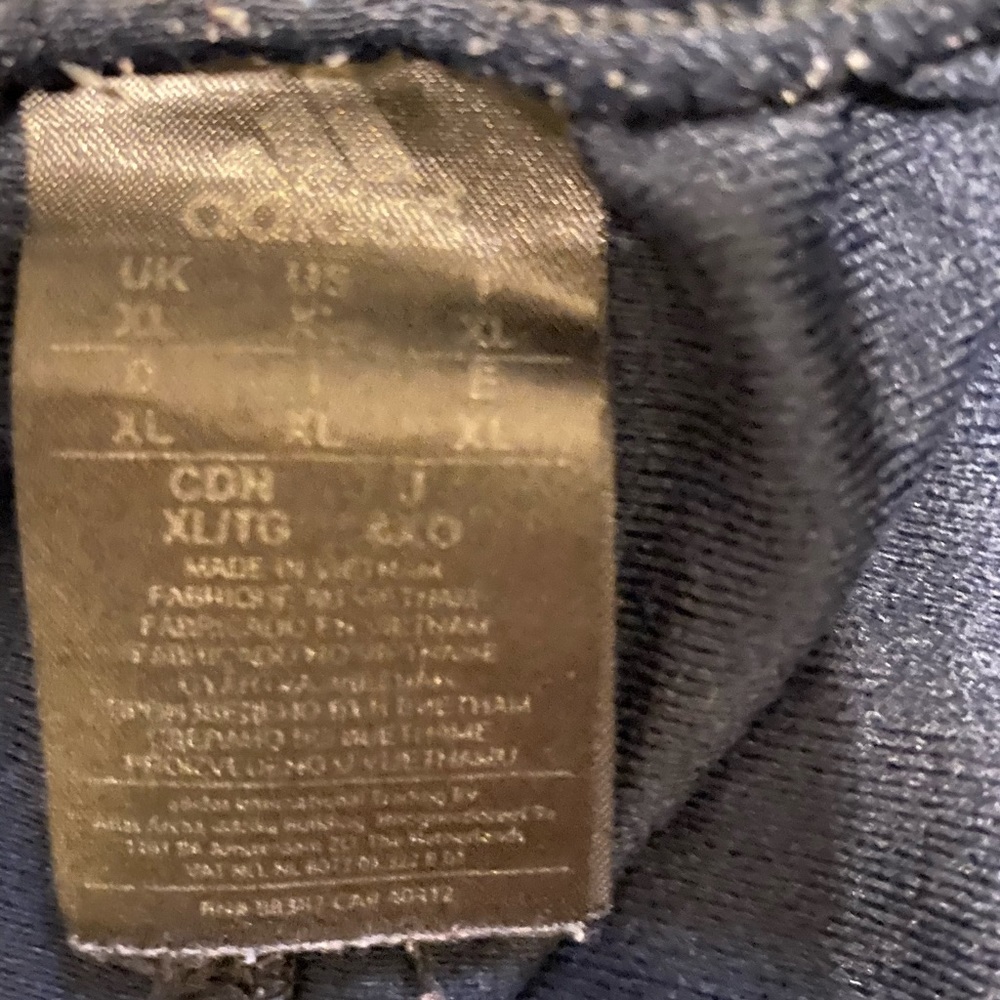 Men’s Adidas sweat pants